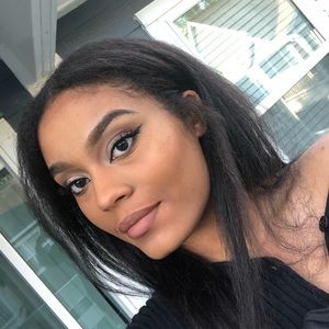 Meet your Posher, Eadonay